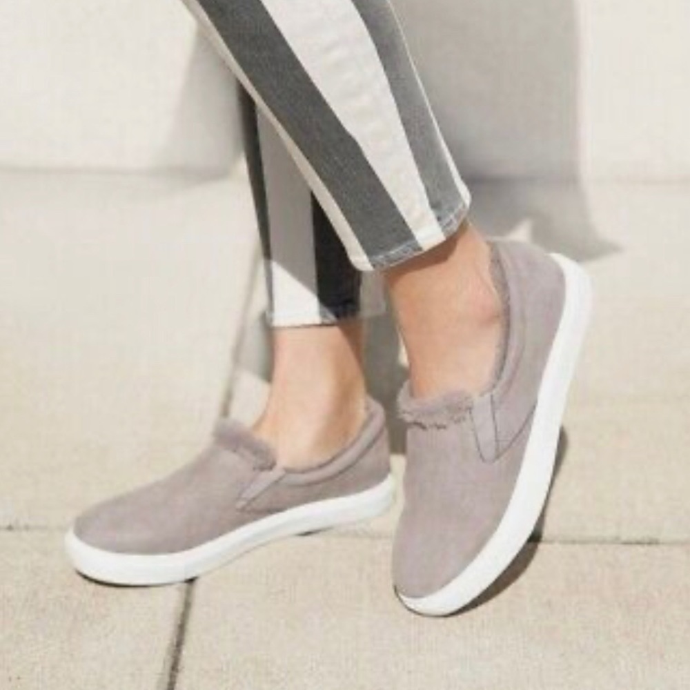 Brash Devonne Gray slip-on. Women’s size 6 1/2